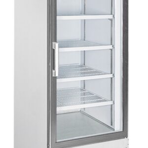 Looking for the ultimate in merchandise freezers? Look no further than RAC’s 13-foot, one-door merchandise freezer. Shop supermarket equipment now!